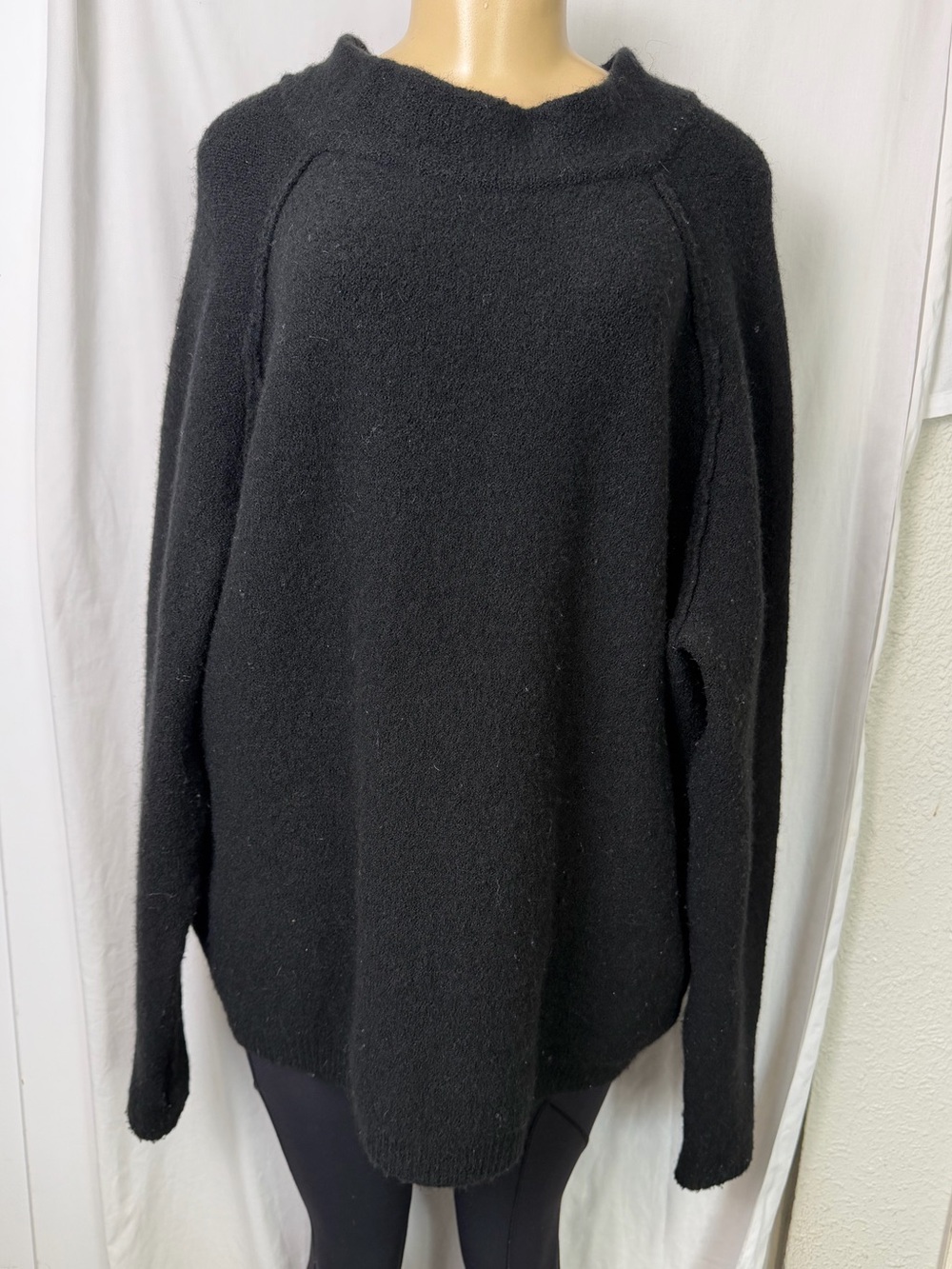 Free People Sweater Oversized Black large